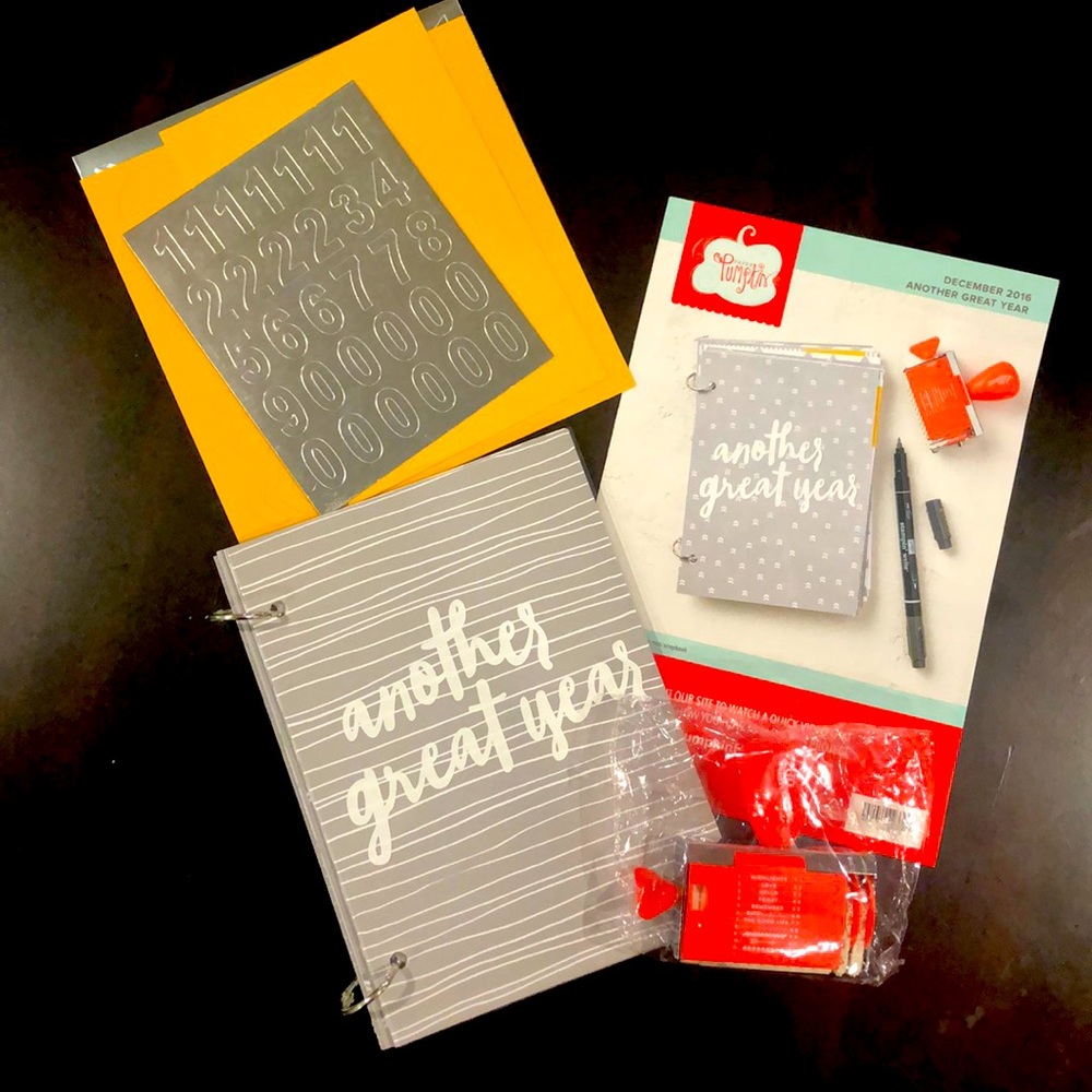 Stampin’ Up! Another Great Year Mini Scrapbook